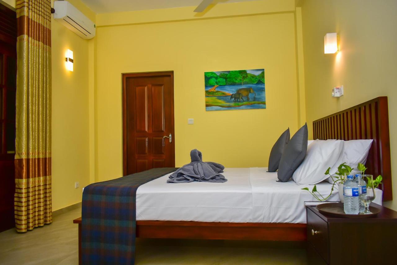 Onera Villa Hikkaduwa Extérieur photo