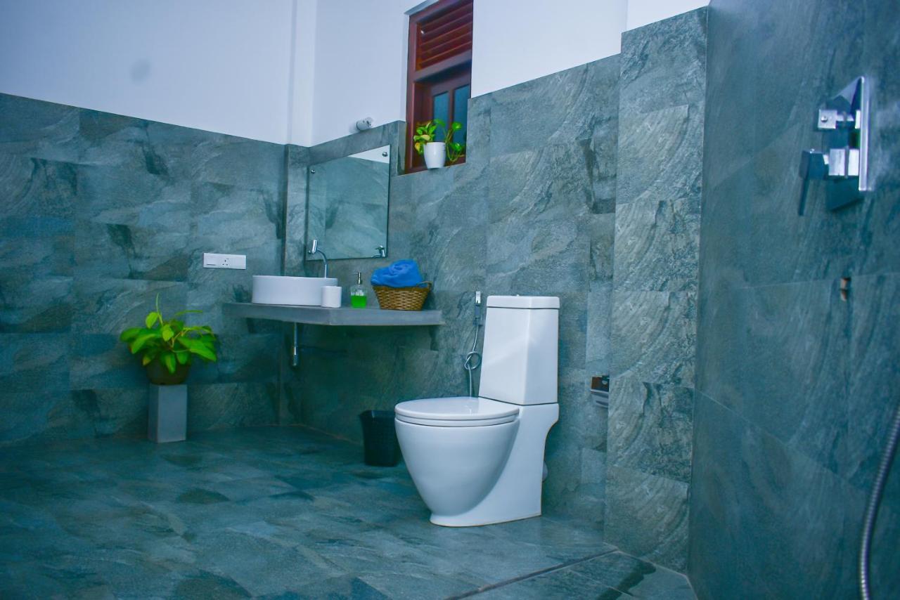 Onera Villa Hikkaduwa Extérieur photo